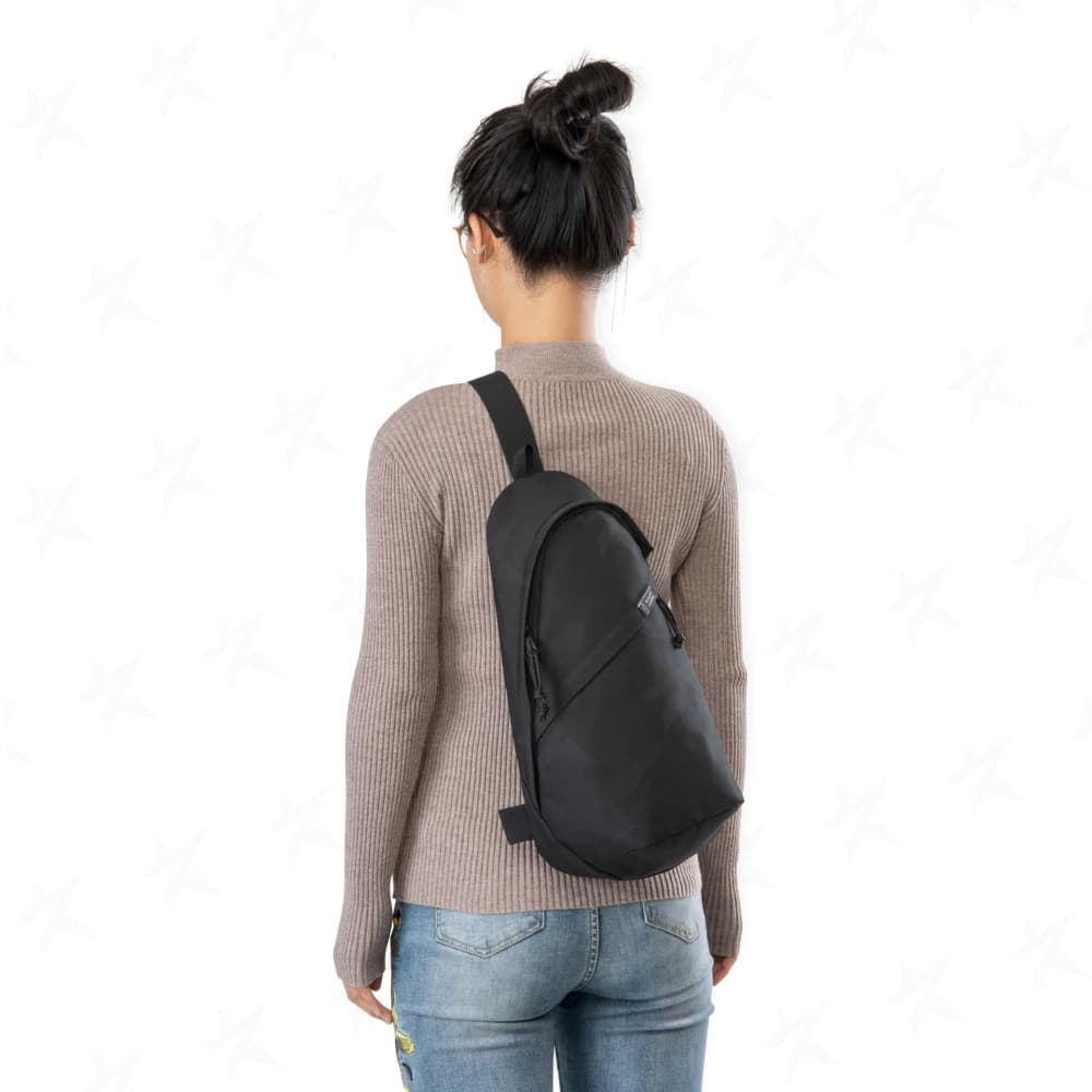 renewed-sling-bag-100805-1